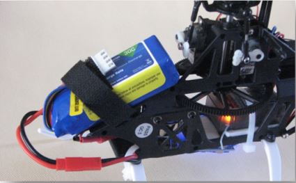 Blade 200 SRX 3S 800 mAh LiPo Installed With Balance Plug Secured.