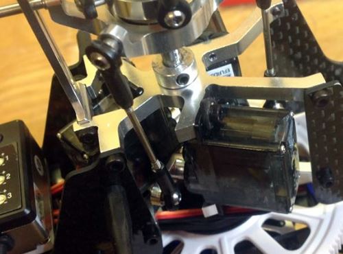 300 CFX's New Servo Geometry Had Little Noticable Benefit